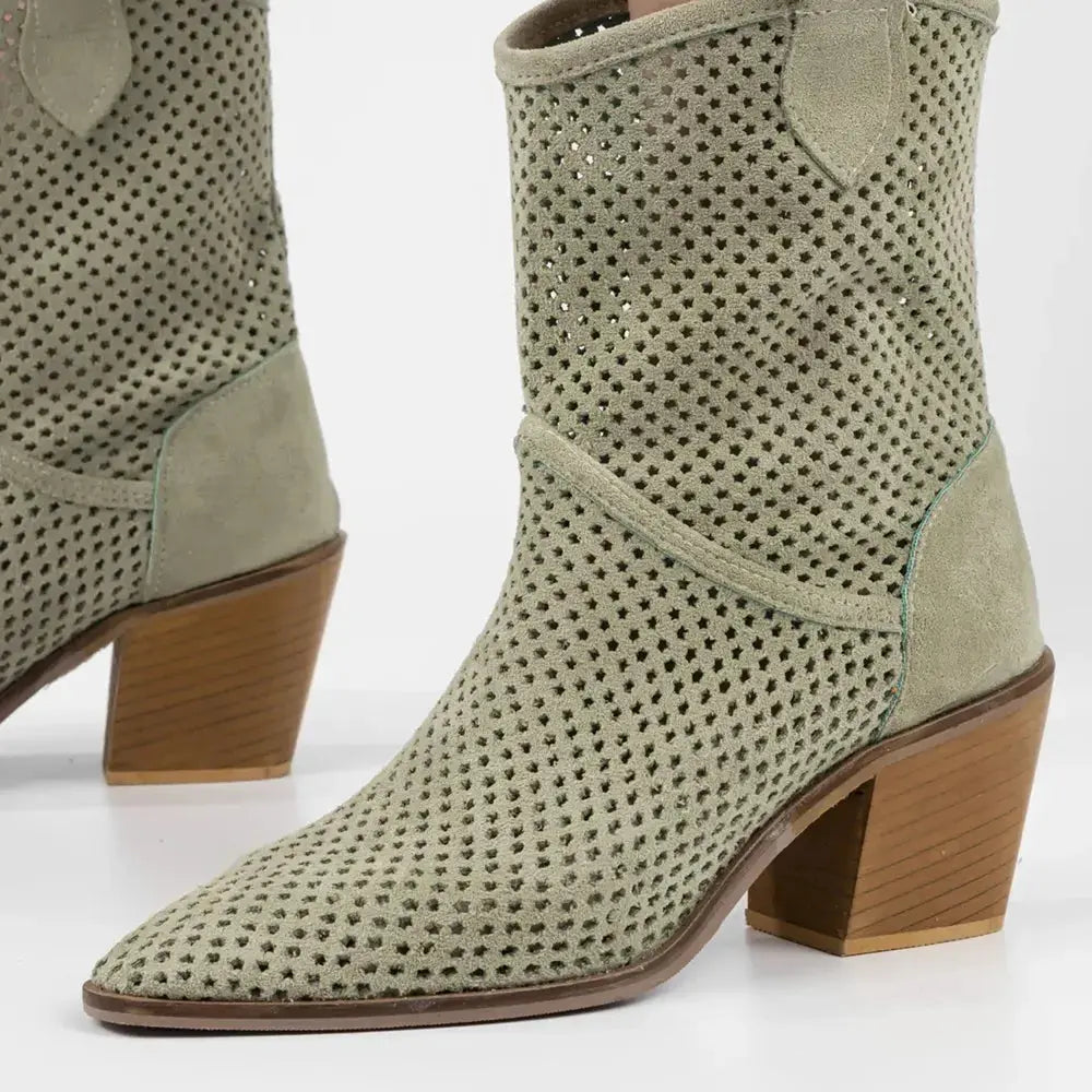 Green Heeled Western Cowboy Boots for Women image 1