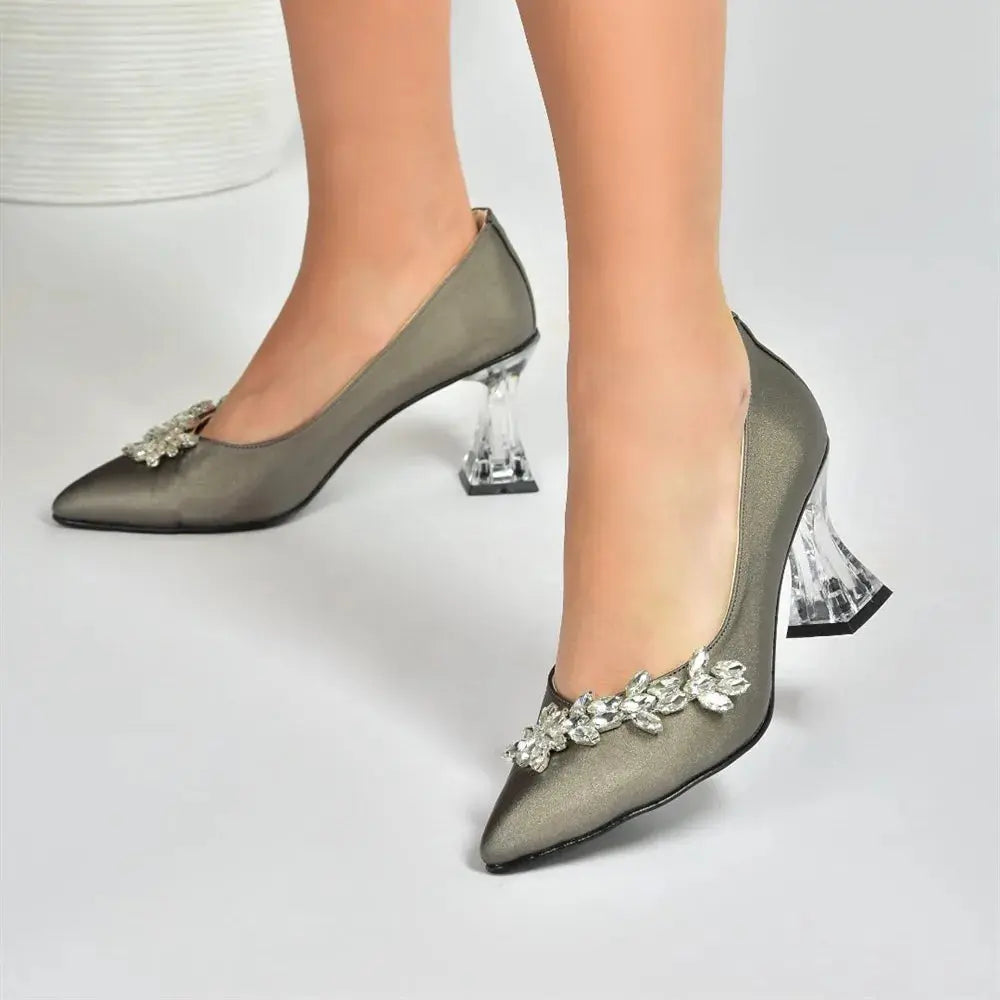 Platinum Rhinestone Low Heel Wedding Shoes RA-050 image 0