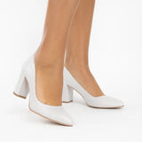 Beyaz Çupra Kısa Topuklu Ayakkabı MA-024