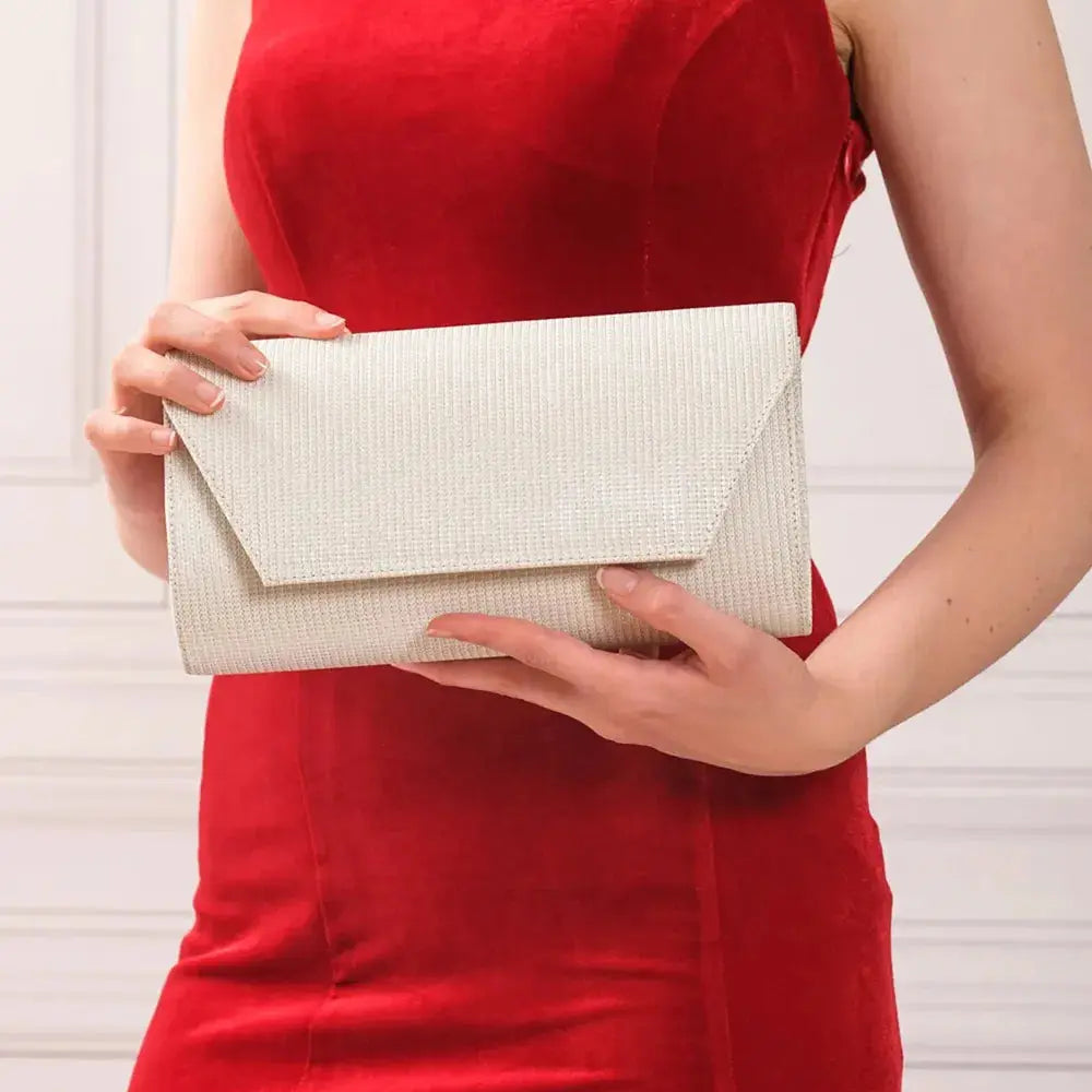 Beyaz Çupra Zincirli Abiye Çanta SH-01 RUBRICA 