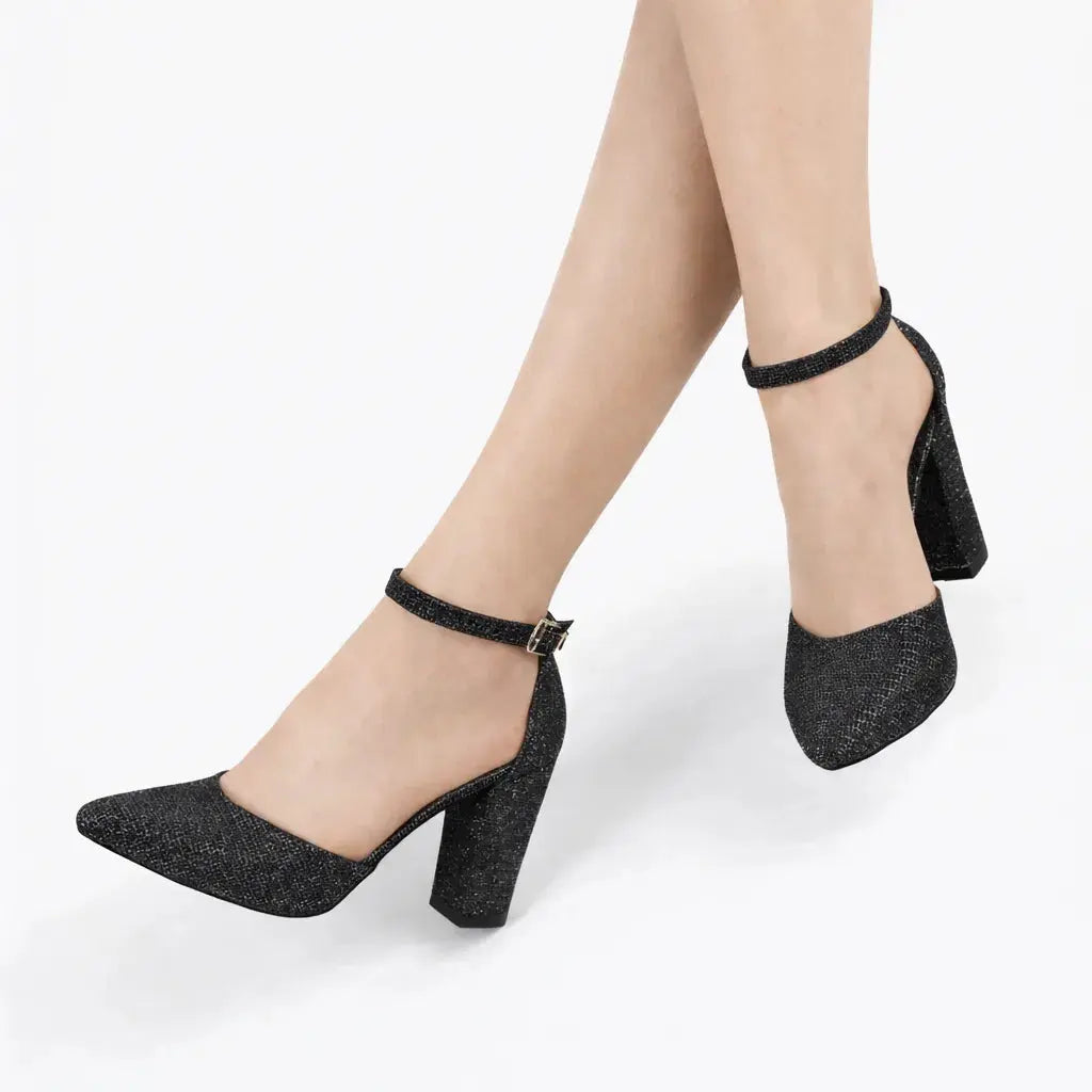 Siyah Çupra Tek Bantlı Topuklu Ayakkabı RA-062
