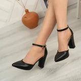 Siyah Tek Bantlı Topuklu Ayakkabı RA-062